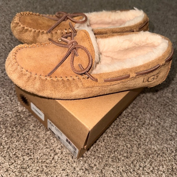 UGG Chestnut Suede Moccasin Slippers - Picture 1 of 6